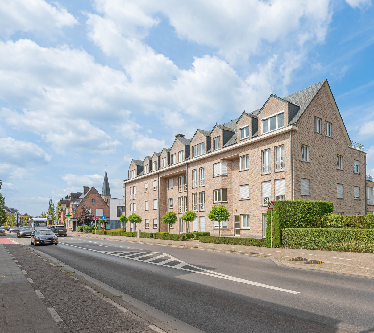 Wonen langs een drukke baan: dealbreaker of valt het best mee?